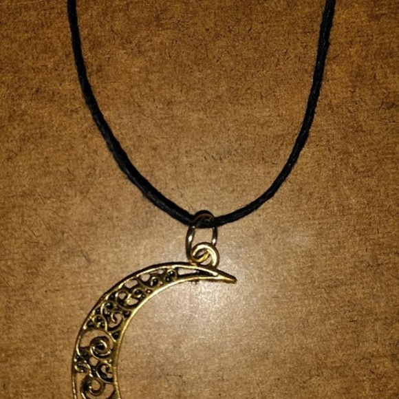 Filigree Crescent Moon Necklace Silver/Gold Tone - Picture 3 of 6